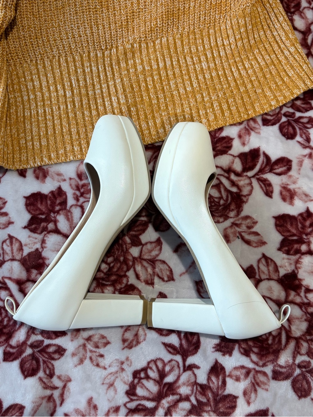 Classic White Women's Block Heel Pumps with Square Heel Accent